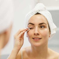 Facial Cleansing meets a Milky Sensory experience Facial Cleansing meets a Milky Sensory experience